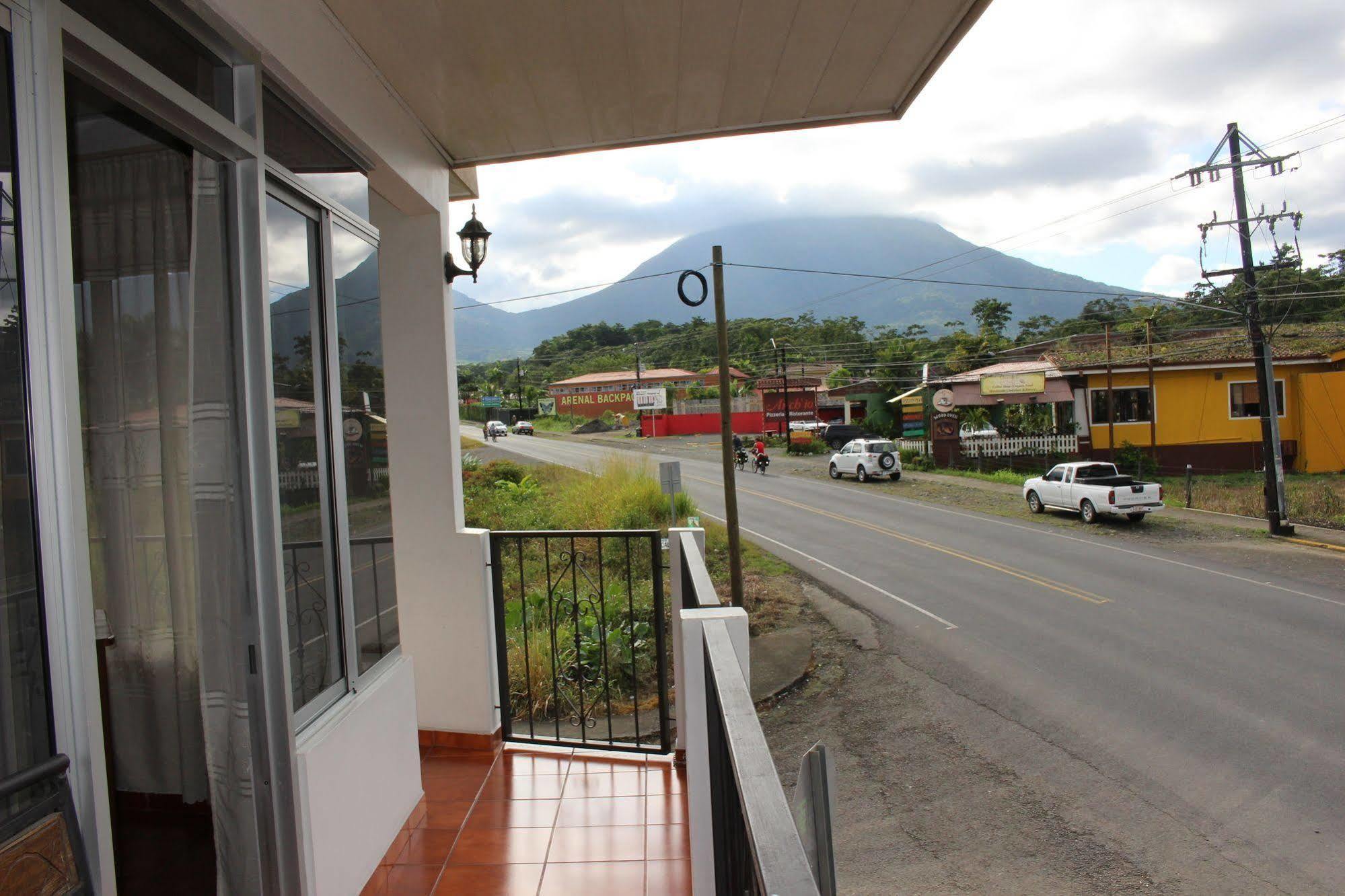 Hotel Arenal By Regina La Fortuna Exterior foto